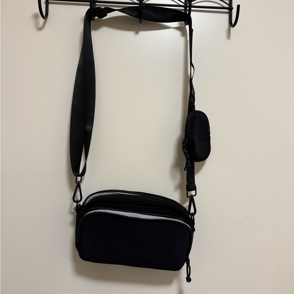 BAGSMART Reiki Crossbody Bag